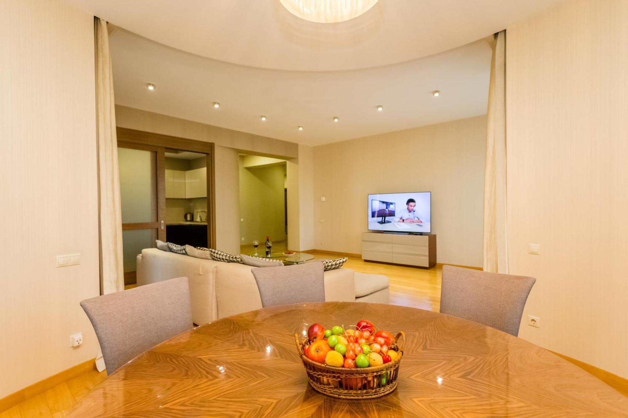 New Age Living Apartamento Tbilisi Exterior foto